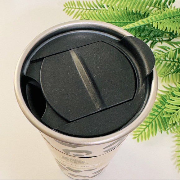 Modern Expressions Leopard Stainless Steel 17 oz Travel Coffee Tea Mug NWT - Picture 8 of 10